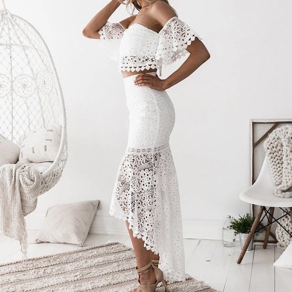 White Lace Trumpet Skirt Set - Picture 2 of 6